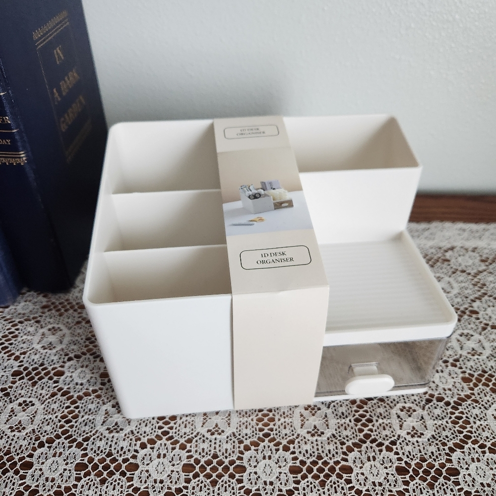 Cream and White Home Storage Organizer NWT